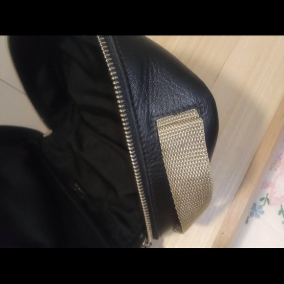 Men’s leather travel case - Picture 2 of 9